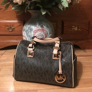 👜 Michael Kors Medium Grayson Chain Satchel NWT